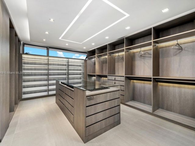 Дом в аренду по адресу 440 Mola Ave - фото 7482812