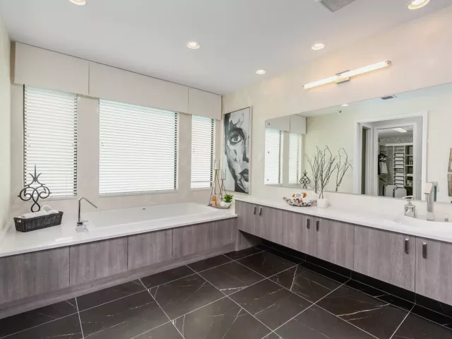 Продажа дома по адресу Boca Raton, FL 33434 - фото 2430554