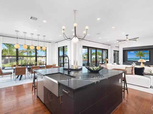 Продажа дома по адресу Boca Raton, FL 33434 - фото 2432451