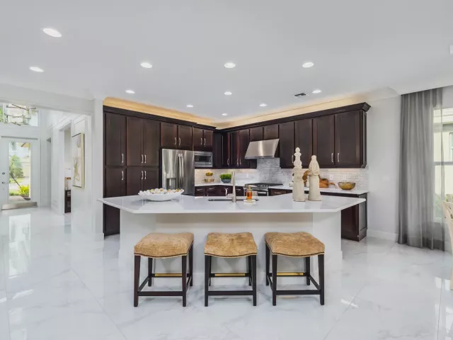 Продажа дома по адресу 10735 SW Matisse Lane, Port St. Lucie, FL 34987 - фото 2666494