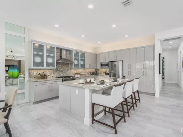 Продажа дома по адресу 10735 SW Matisse Lane, Port St. Lucie, FL 34987 - фото 2666822