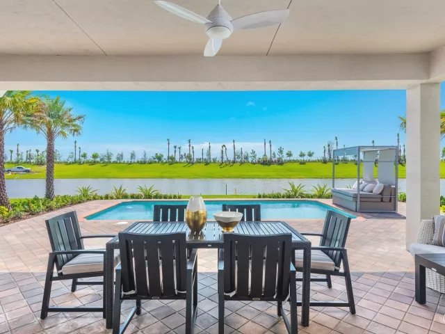 Продажа дома по адресу 10735 SW Matisse Lane, Port St. Lucie, FL 34987 - фото 2666825