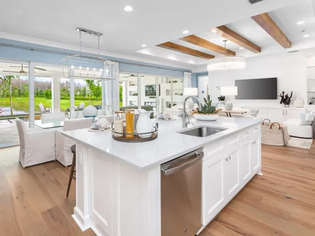 Продажа дома по адресу 10735 SW Matisse Lane, Port St. Lucie, FL 34987 - фото 2666930